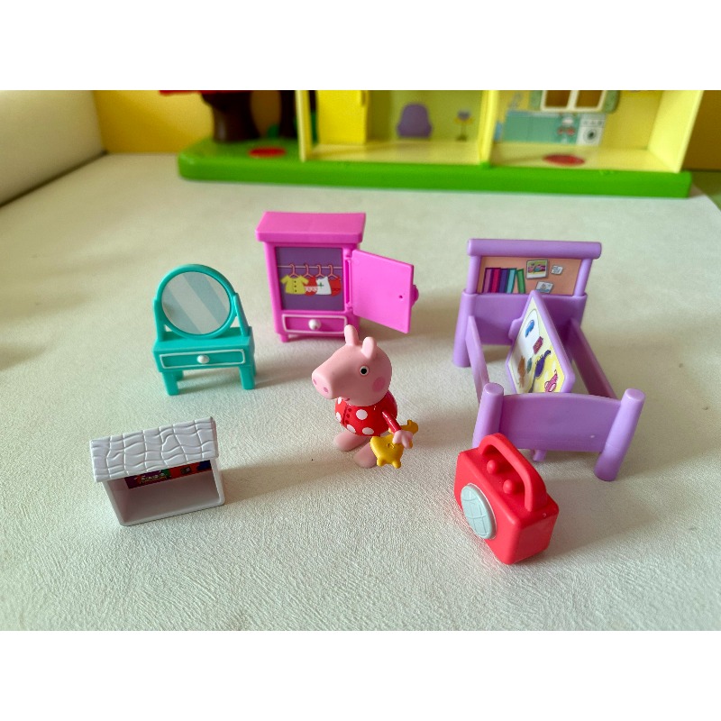 Hasbro Peppa Pig Family Set, G - Kids First Education recensione e prezzo